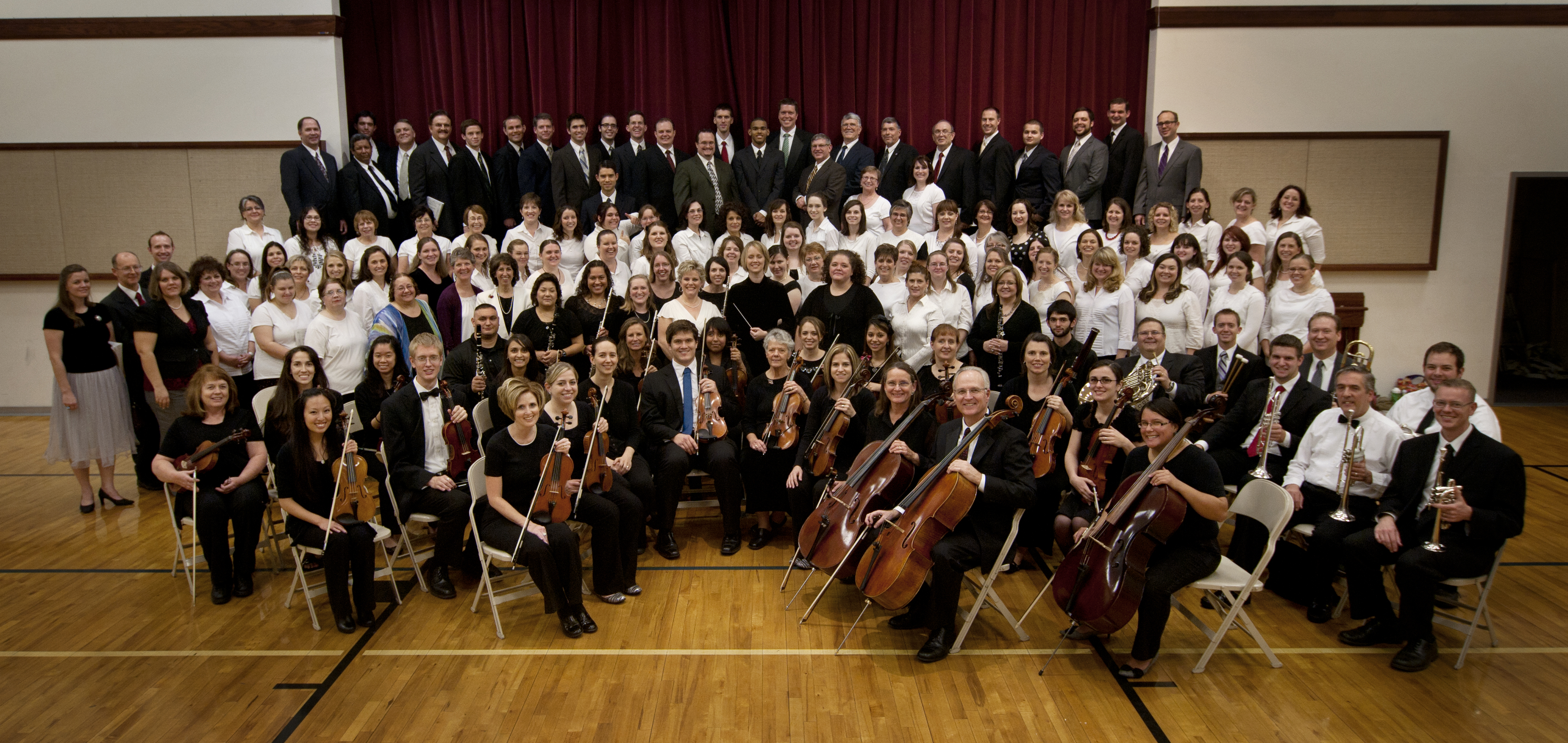 Photo of Choir and Orchestra